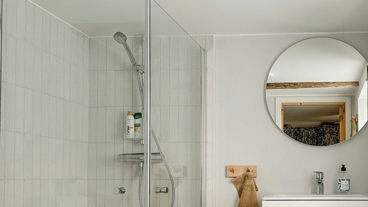 Photo of Bathroom in Garsnas