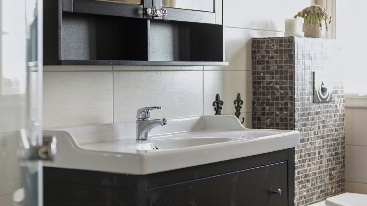 Photo of Bathroom in B