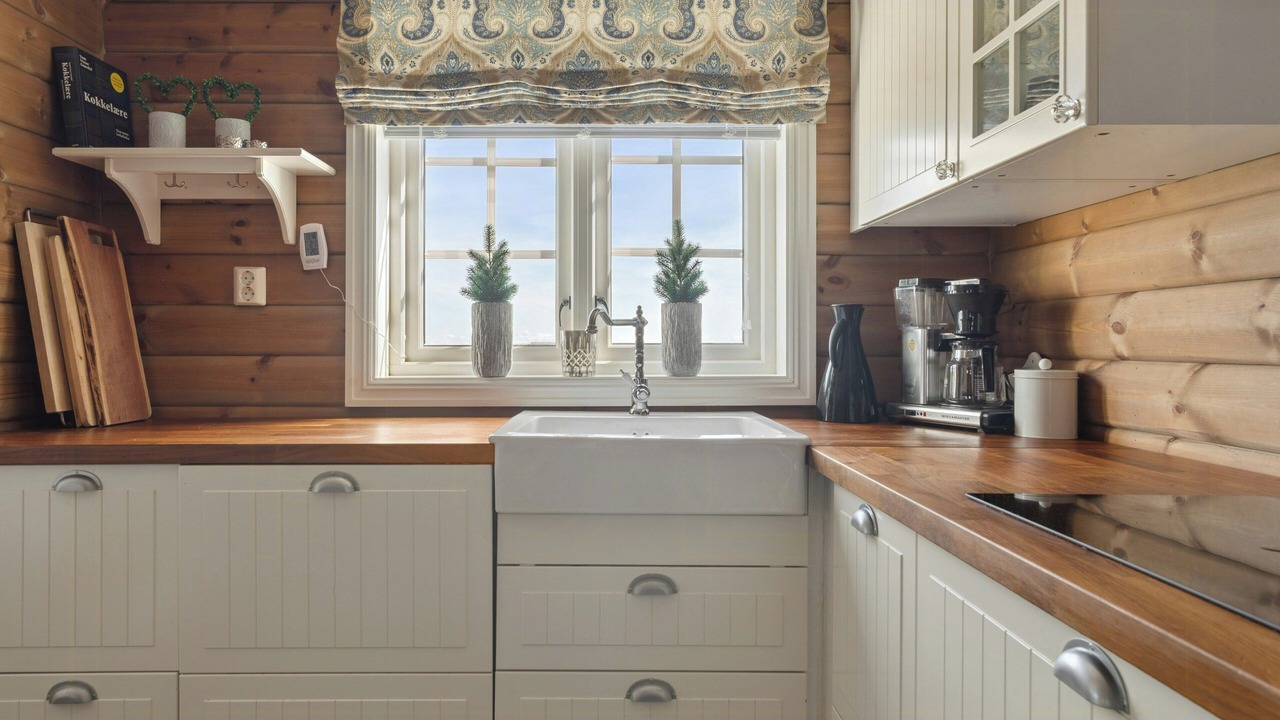 Photo of Kitchen in B