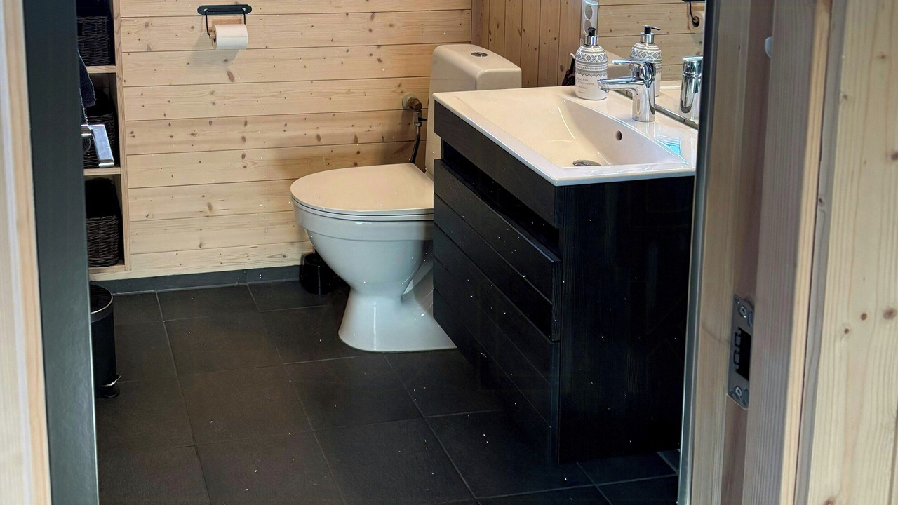Photo of Bathroom in Al Municipality