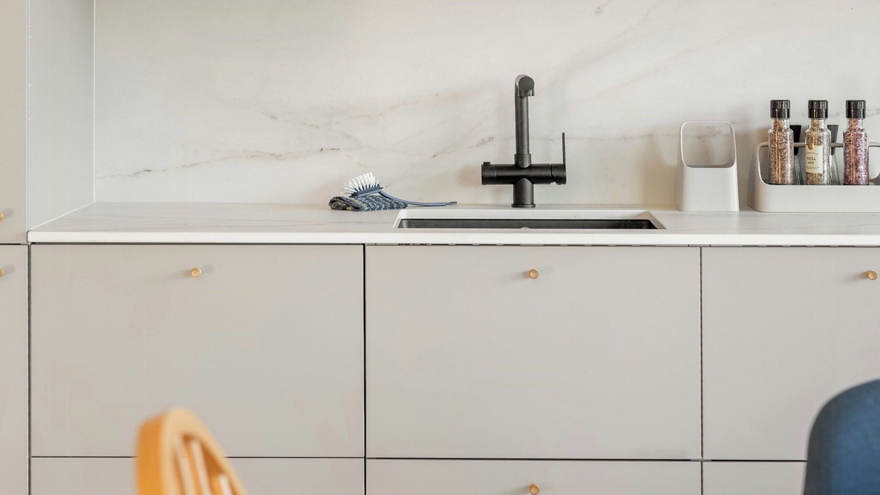 Photo of Kitchen in Hole