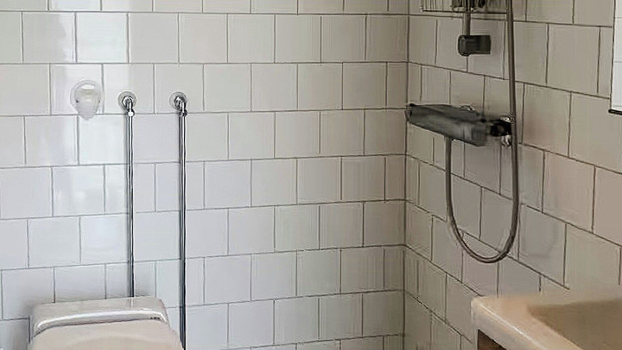 Photo of Bathroom in Faro