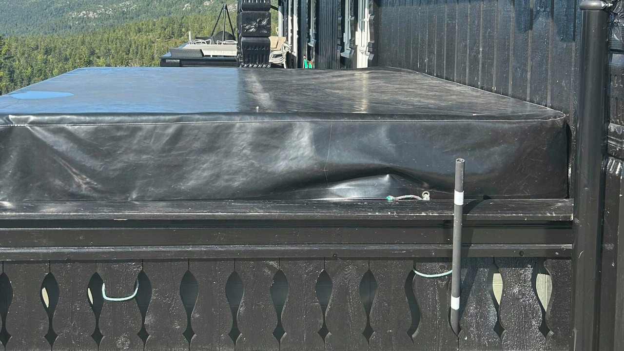 Photo of Outdoor in B