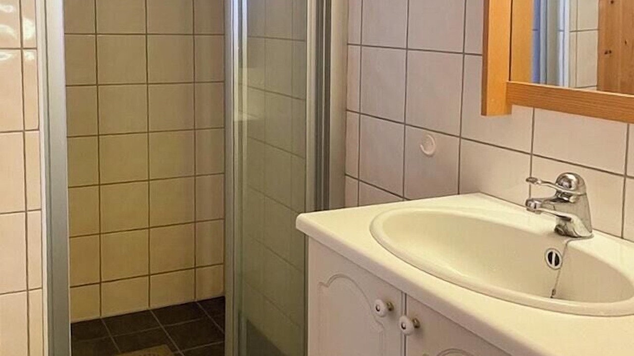 Photo of Bathroom in Hol Municipality