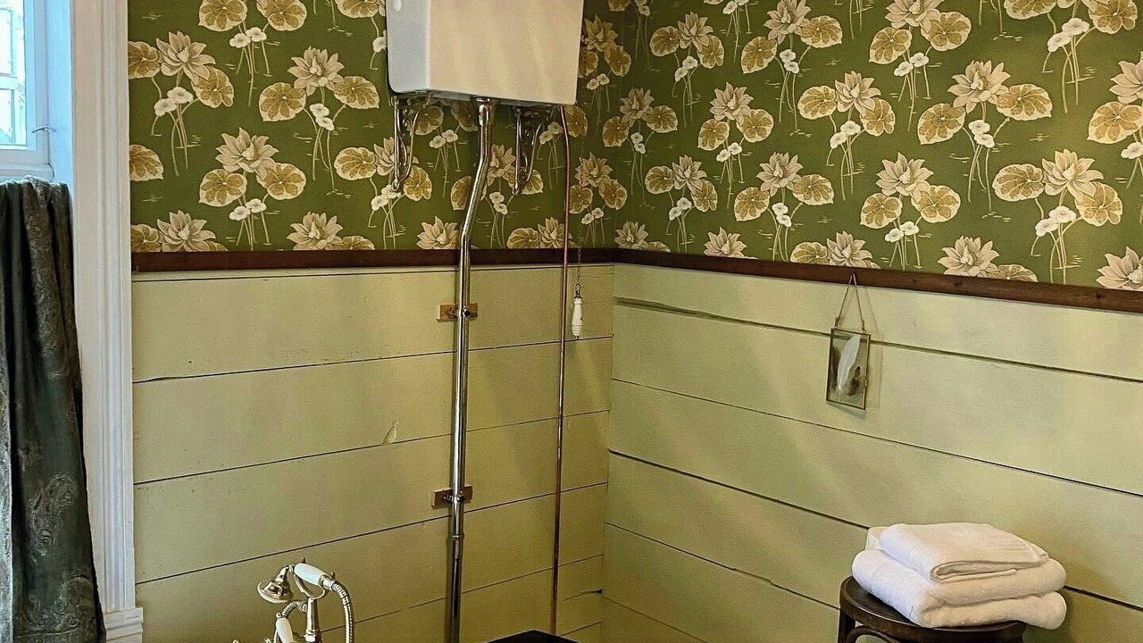 Photo of Bathroom in Saeveland