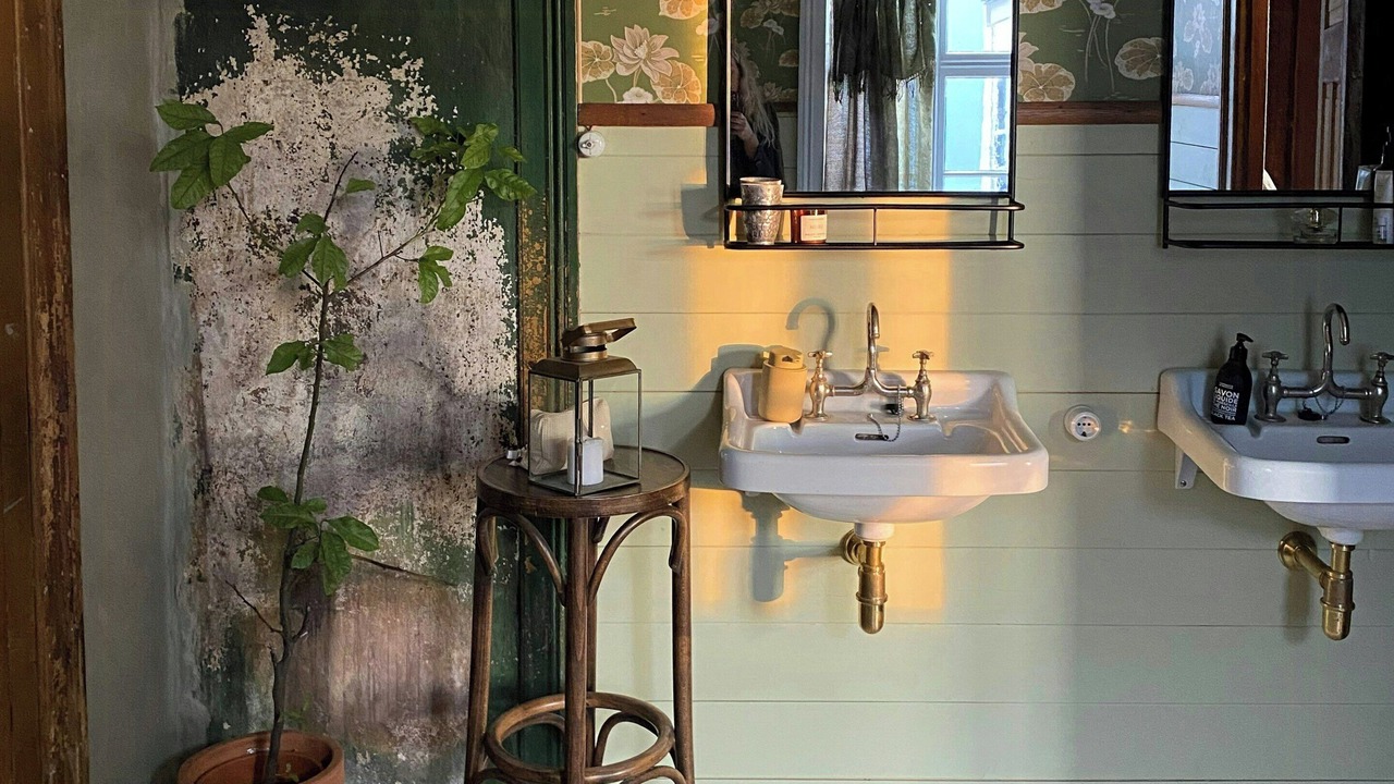 Photo of Bathroom in Saeveland