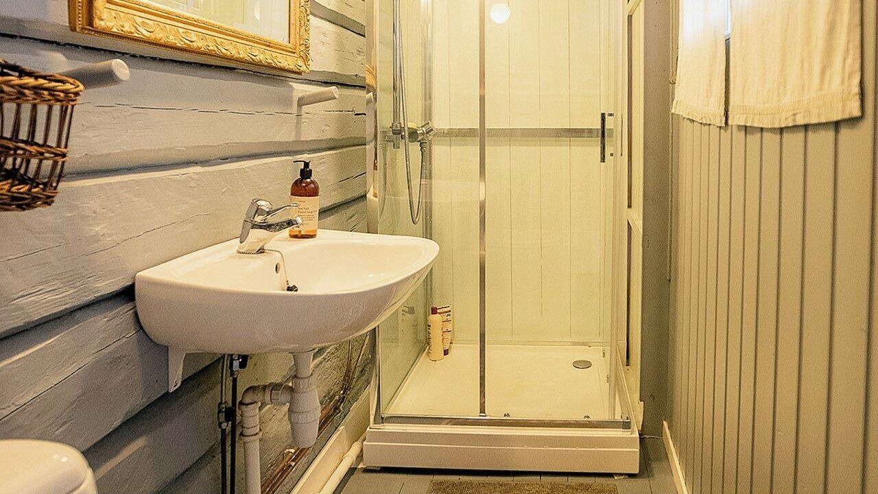 Photo of Bathroom in Faervik