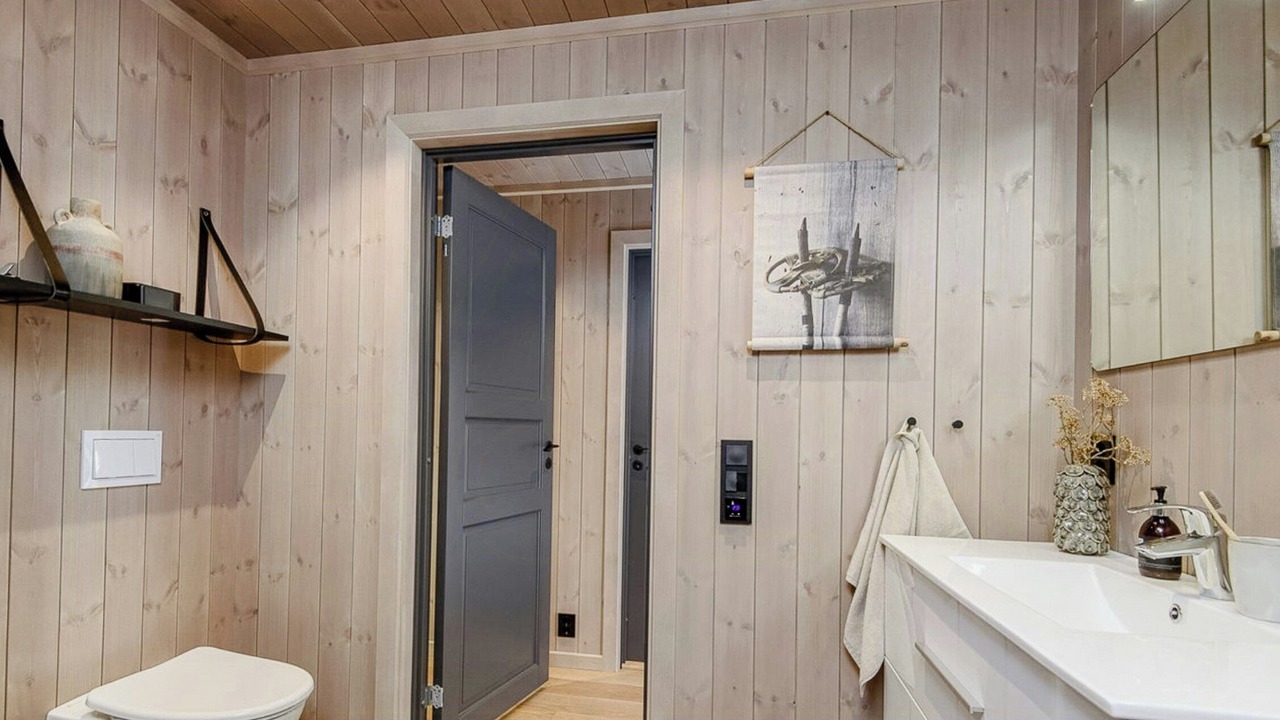 Photo of Bathroom in Sor-Fron
