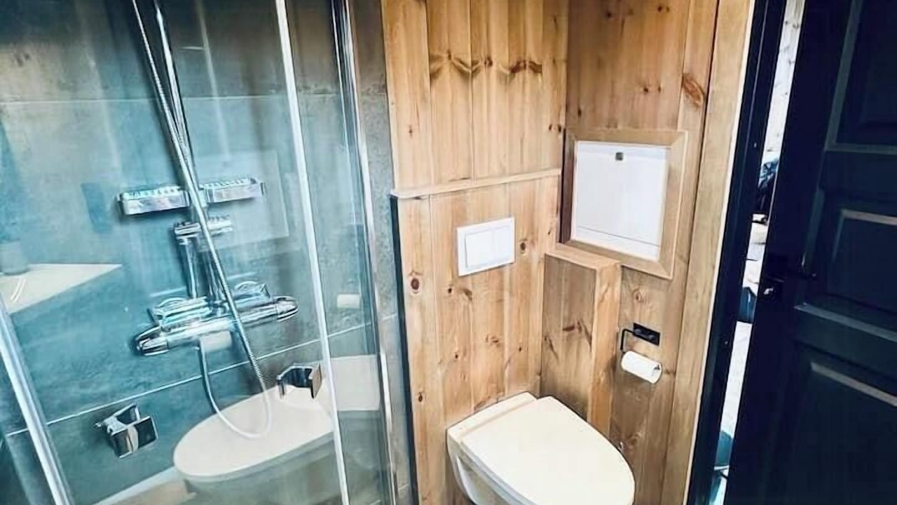 Photo of Bathroom in Atra