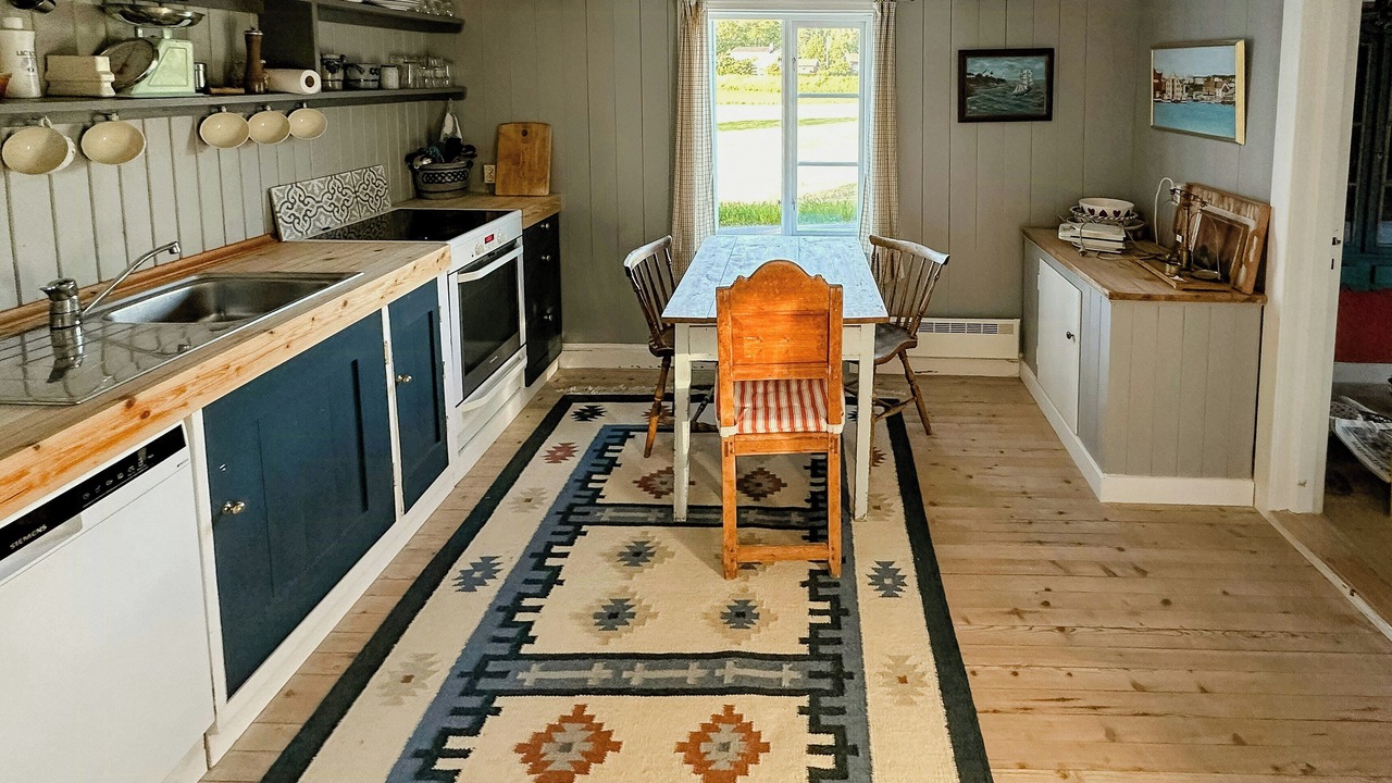 Photo of Kitchen in Faervik