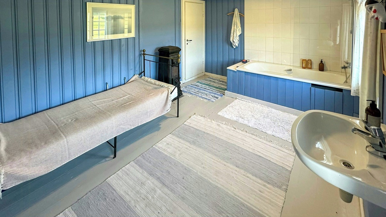 Photo of Bathroom in Faervik