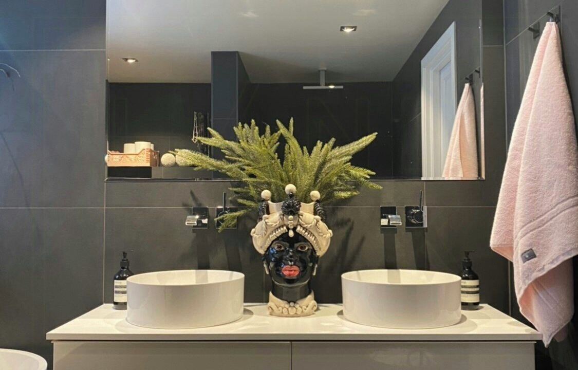 Photo of Bathroom in yer
