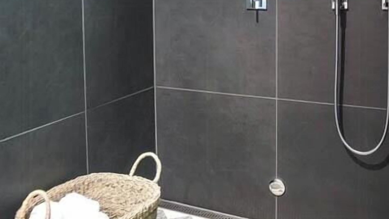 Photo of Bathroom in yer