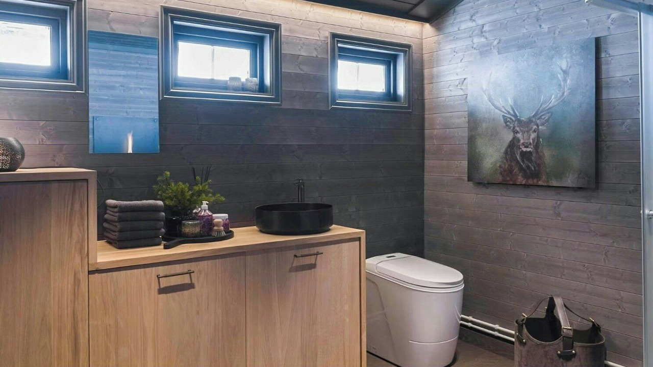Photo of Bathroom in Fla Municipality