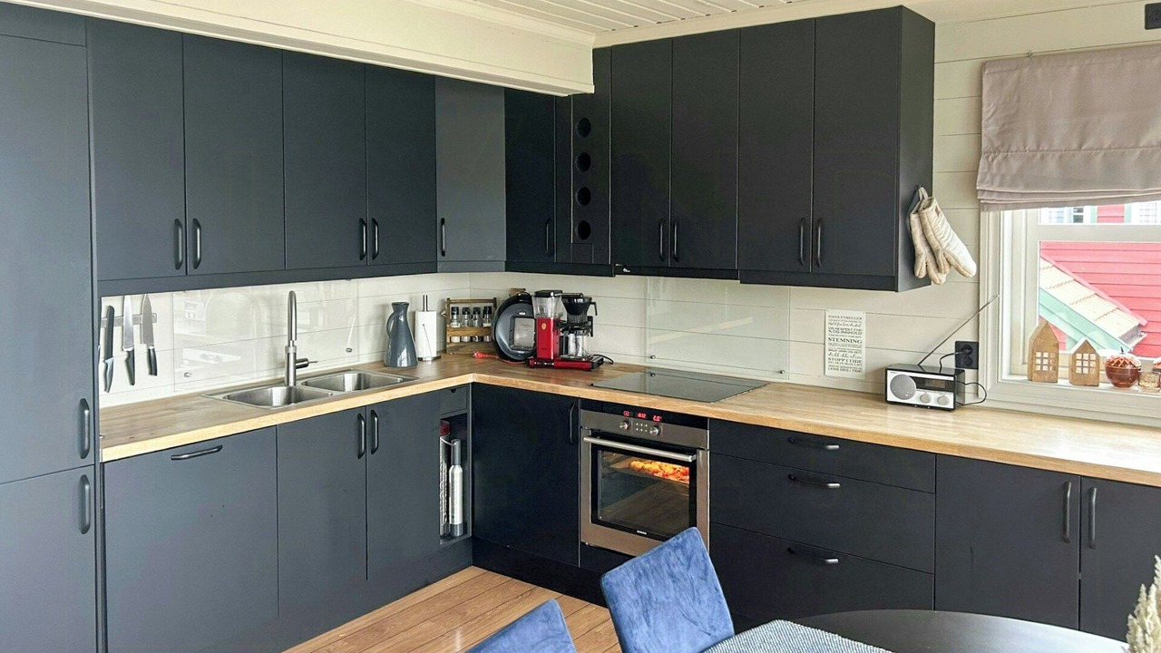 Photo of Kitchen in Gulen Municipality