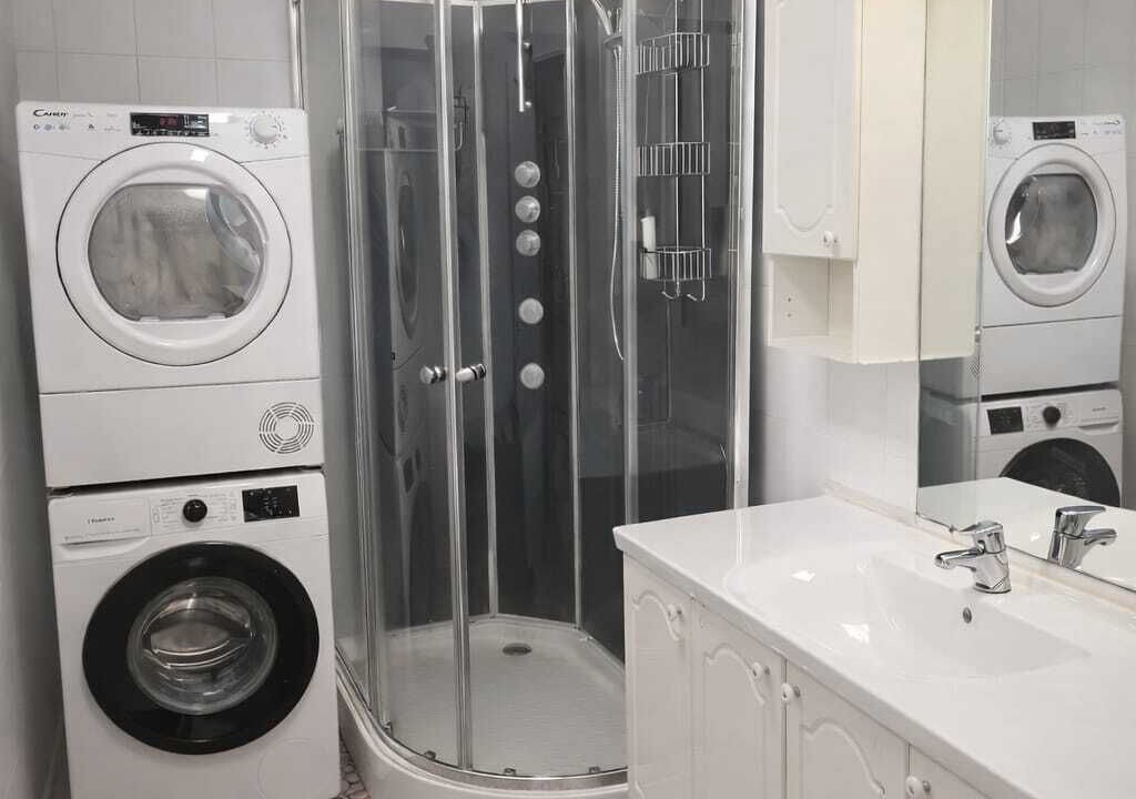 Photo of Bathroom in Vard