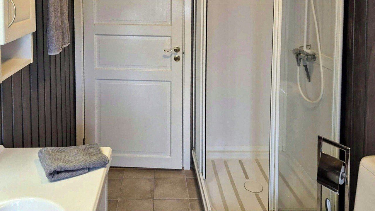 Photo of Bathroom in Kamben