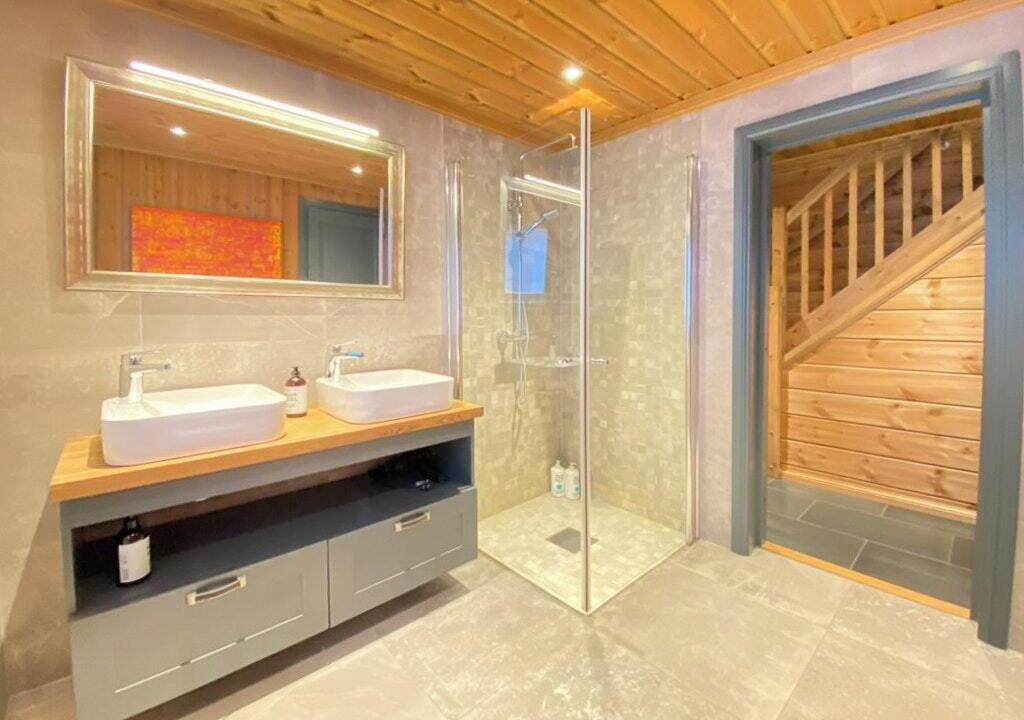 Photo of Bathroom in Al Municipality