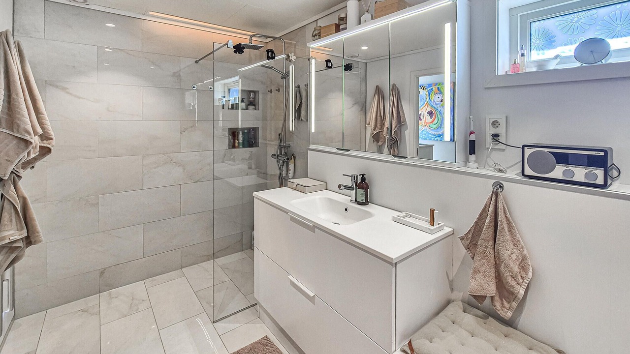 Photo of Bathroom in Ask