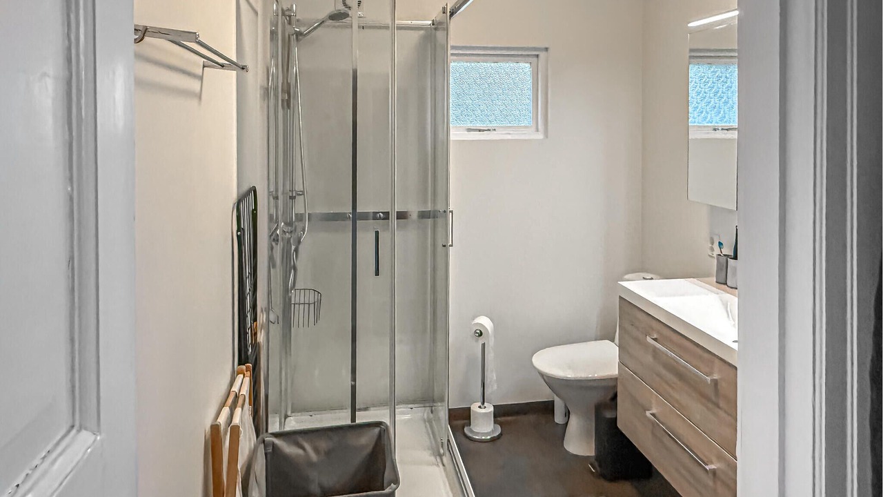 Photo of Bathroom in Mandal