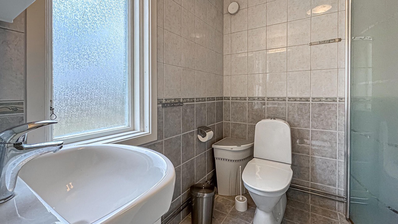Photo of Bathroom in Vibble