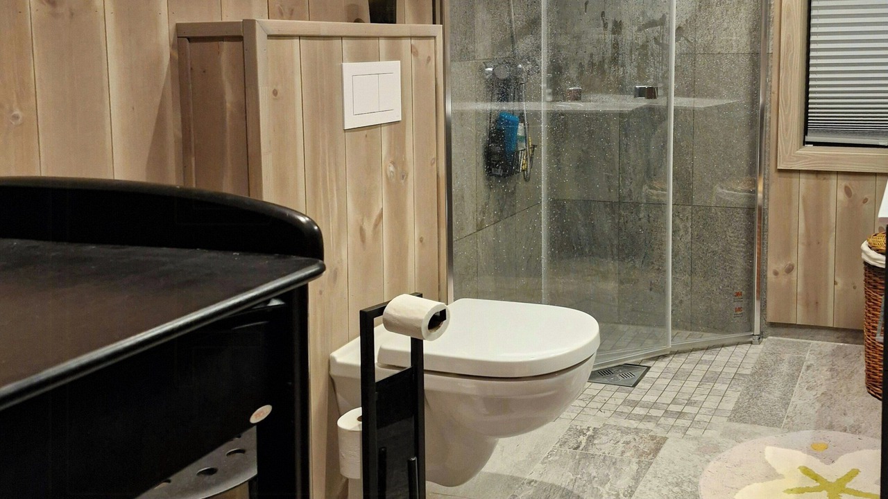 Photo of Bathroom in Fla Municipality