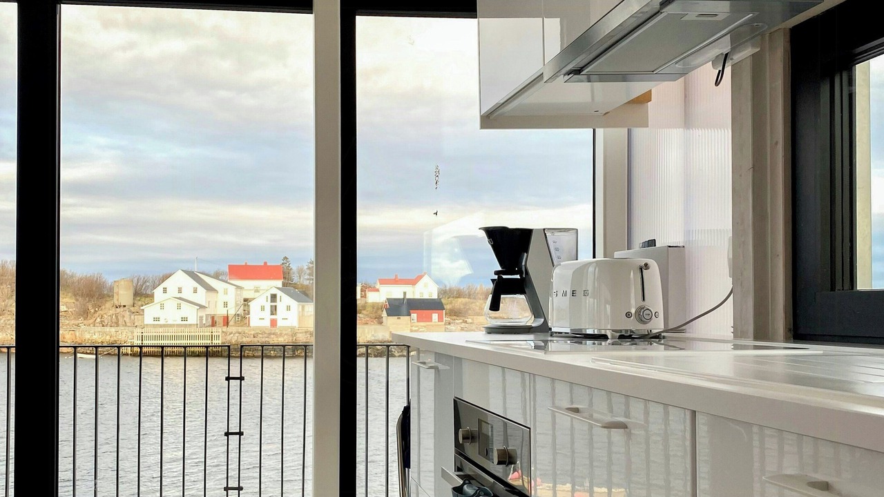 Photo of Kitchen in Henningsvaer