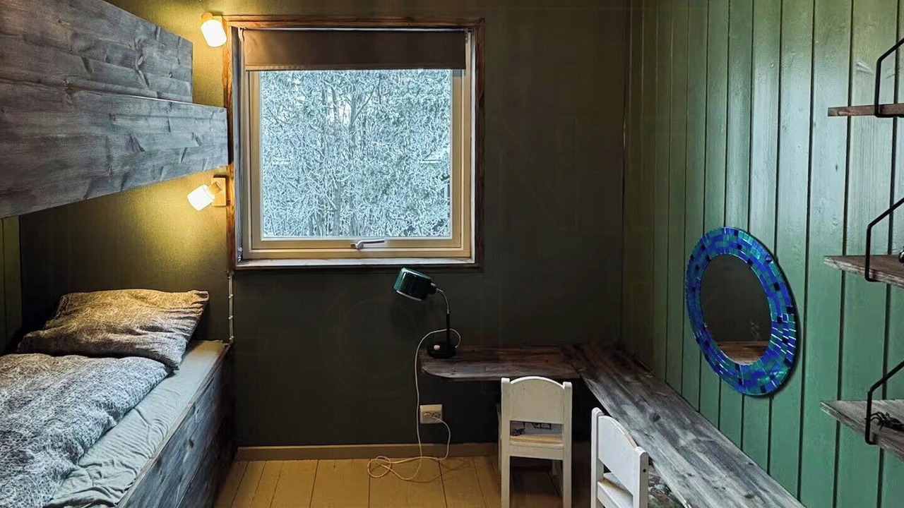 Photo of Bedroom in Moss