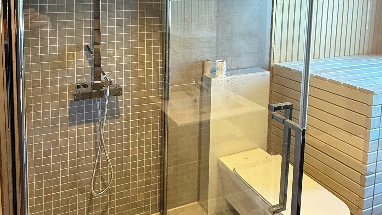 Photo of Bathroom in yer
