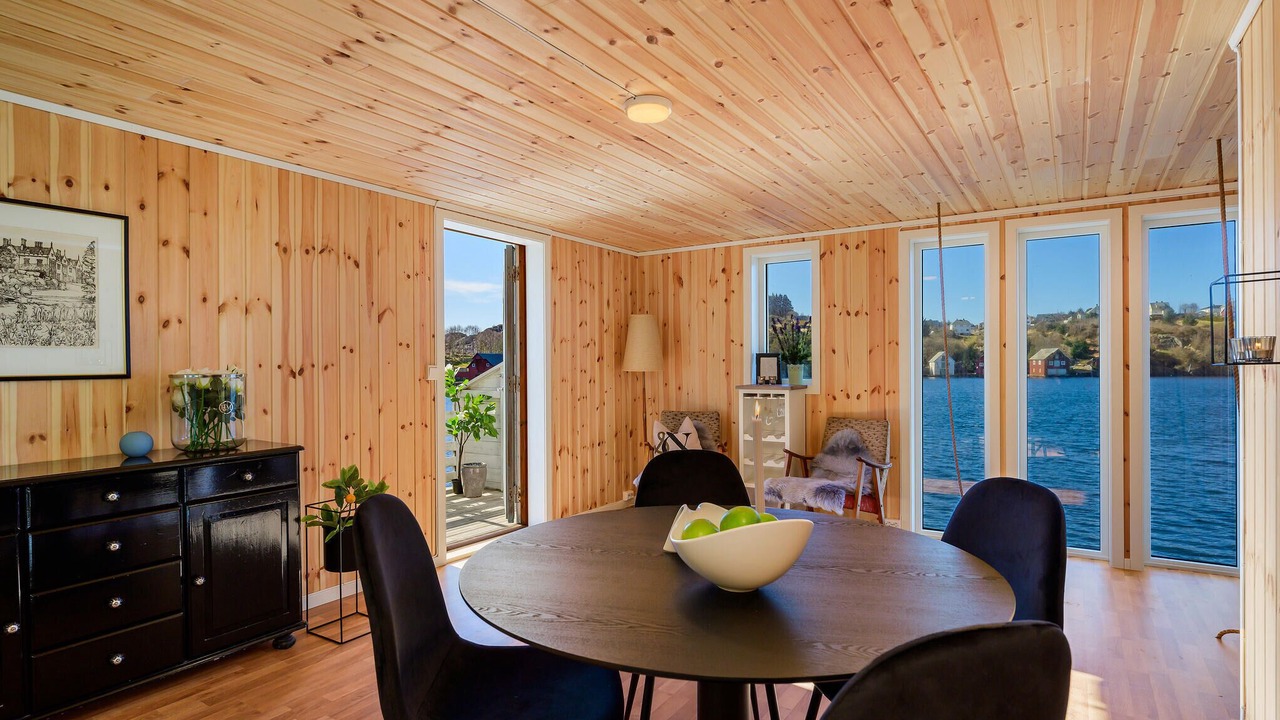Photo of Bedroom in Tælavag