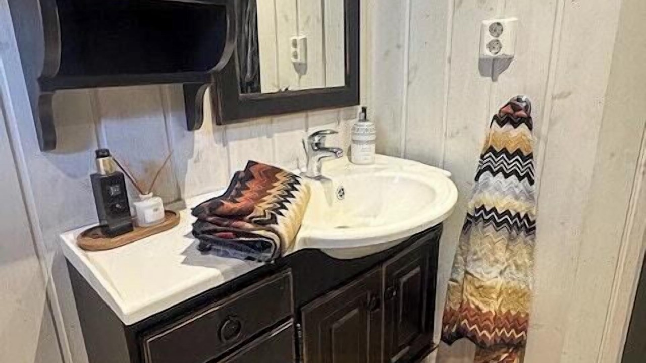 Photo of Bathroom in Hol Municipality
