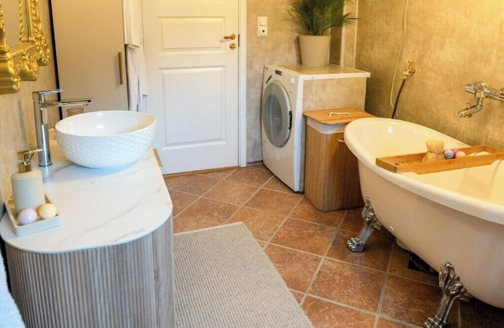Photo of Bathroom in Arna