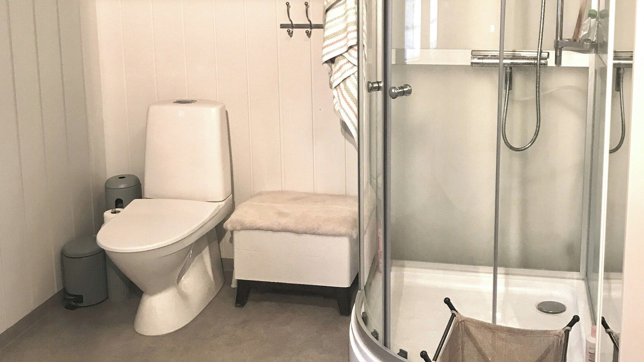 Photo of Bathroom in Marker