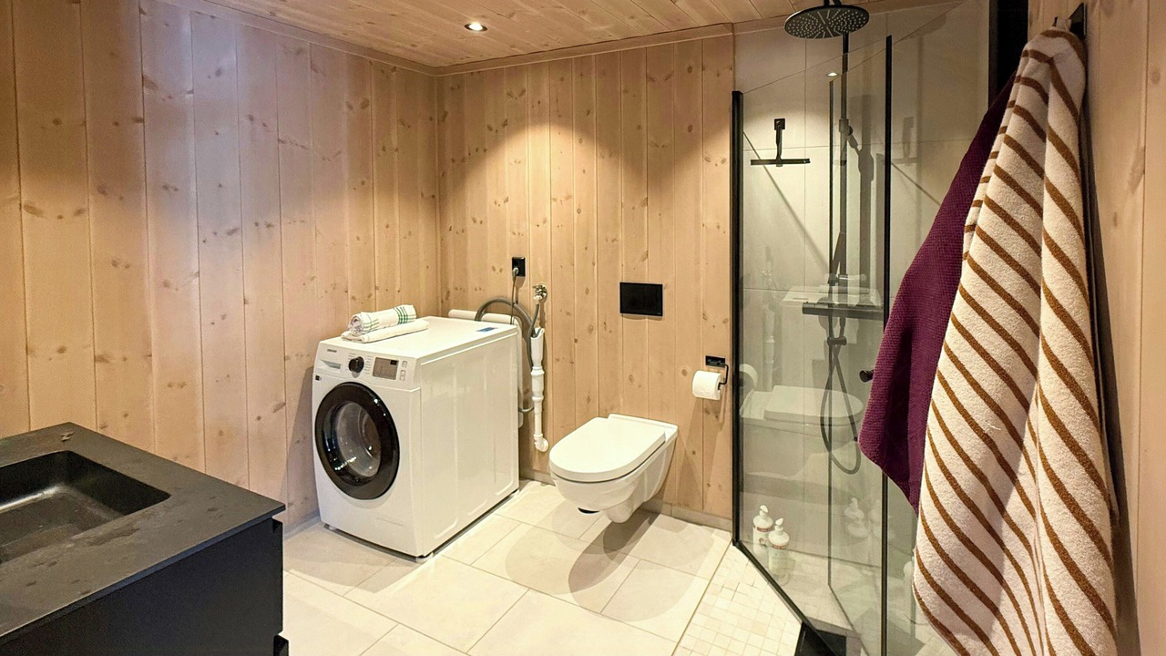 Photo of Bathroom in Rena
