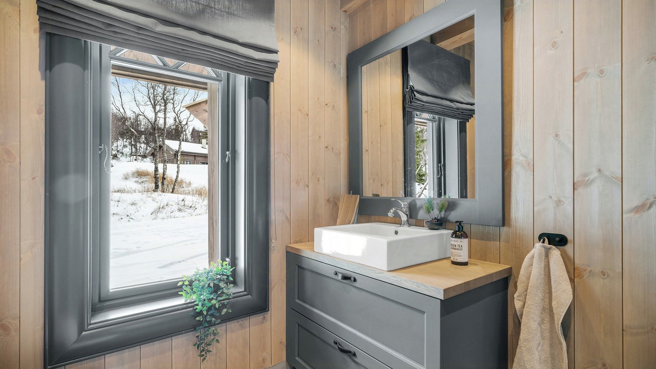 Photo of Bathroom in Hol Municipality