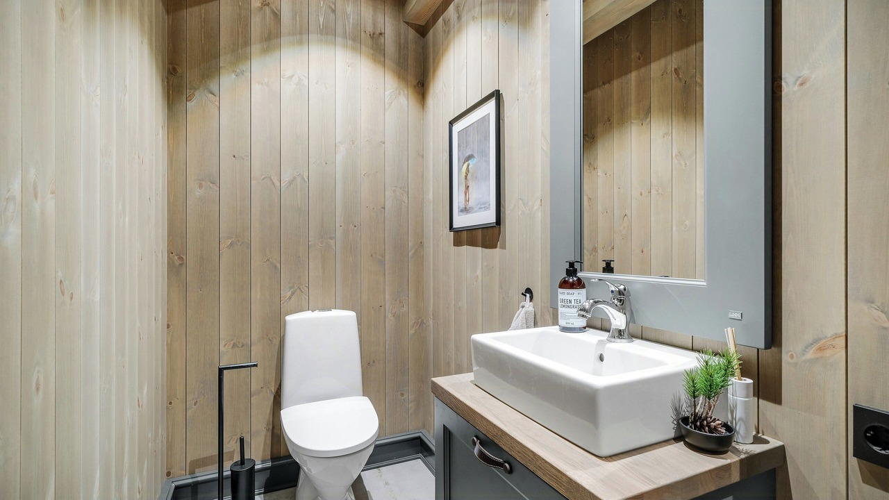 Photo of Bathroom in Hol Municipality