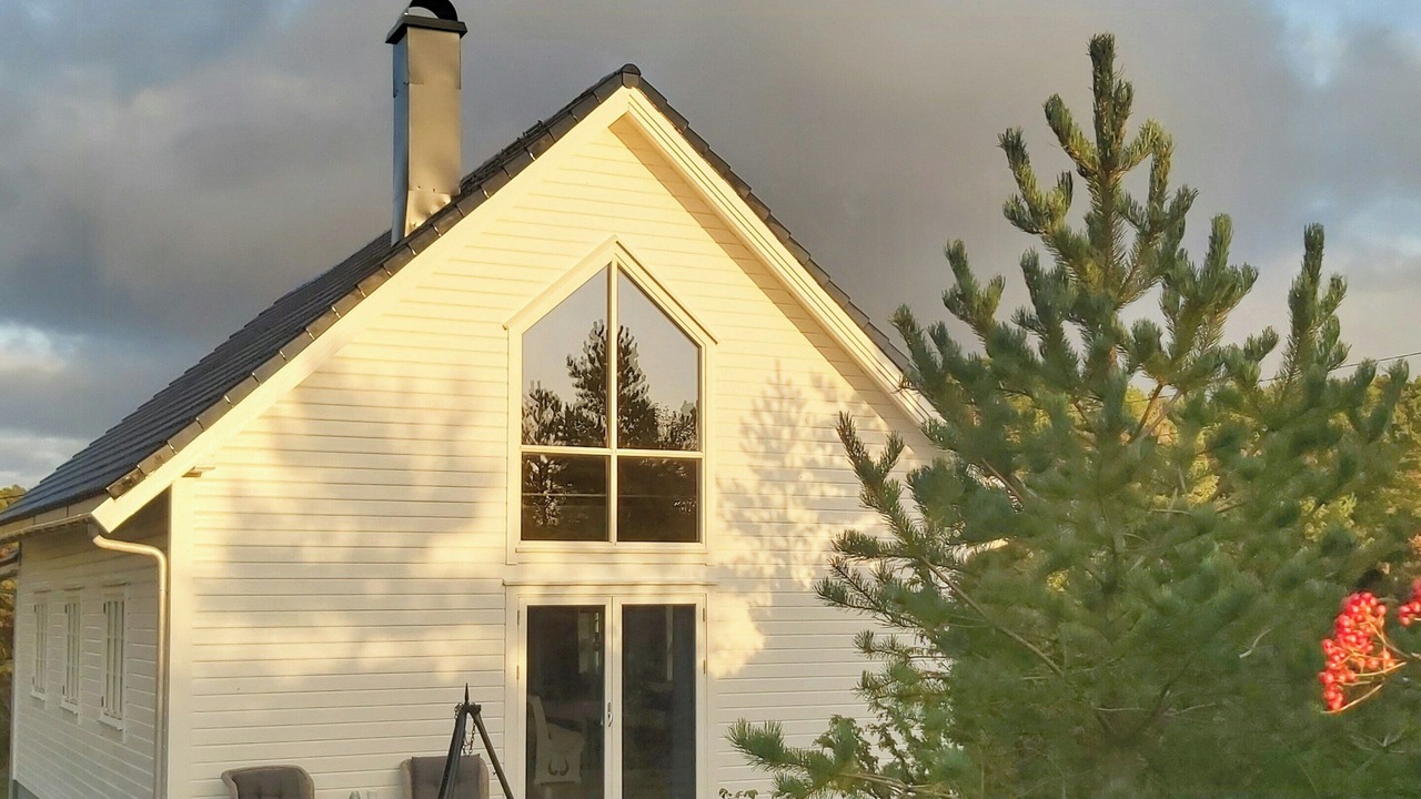 Photo of Outdoor in Lykling