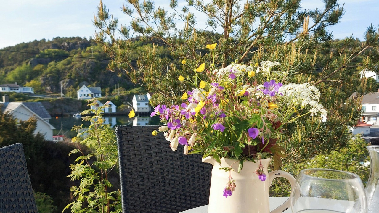 Photo of Outdoor in Lykling