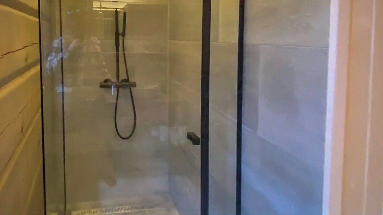 Photo of Bathroom in Rollag