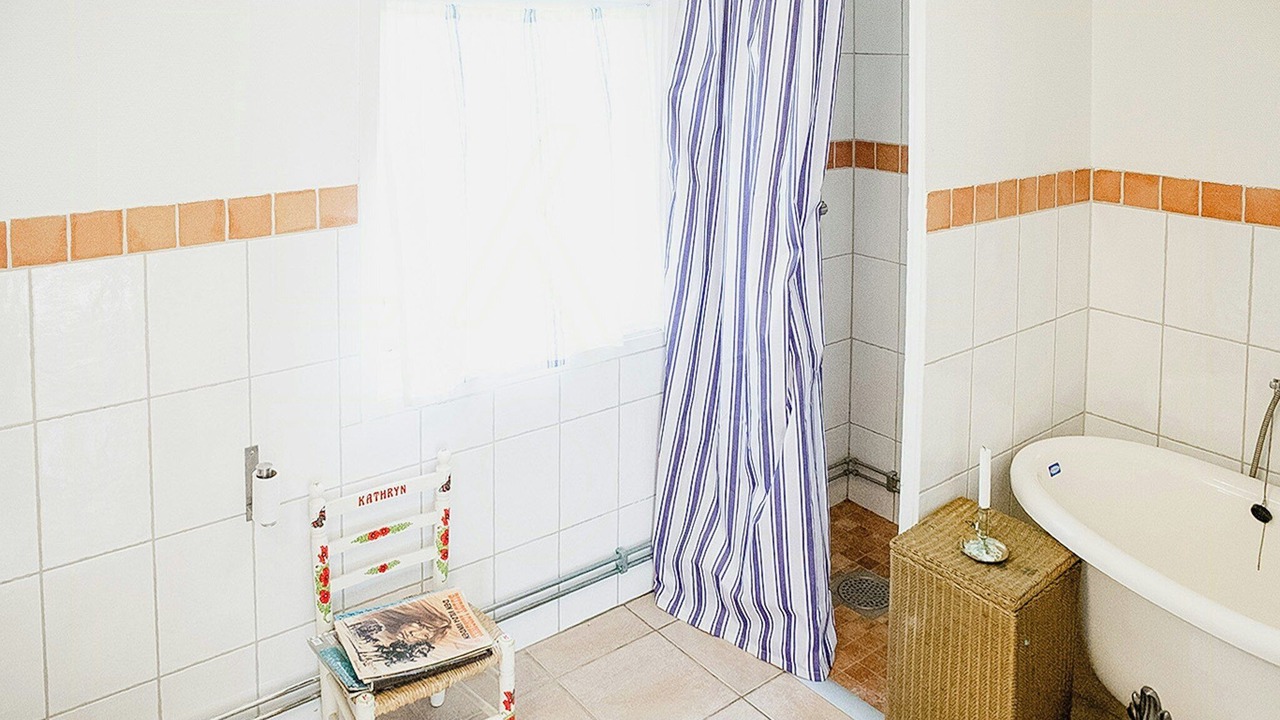 Photo of Bathroom in Katthammarsvik