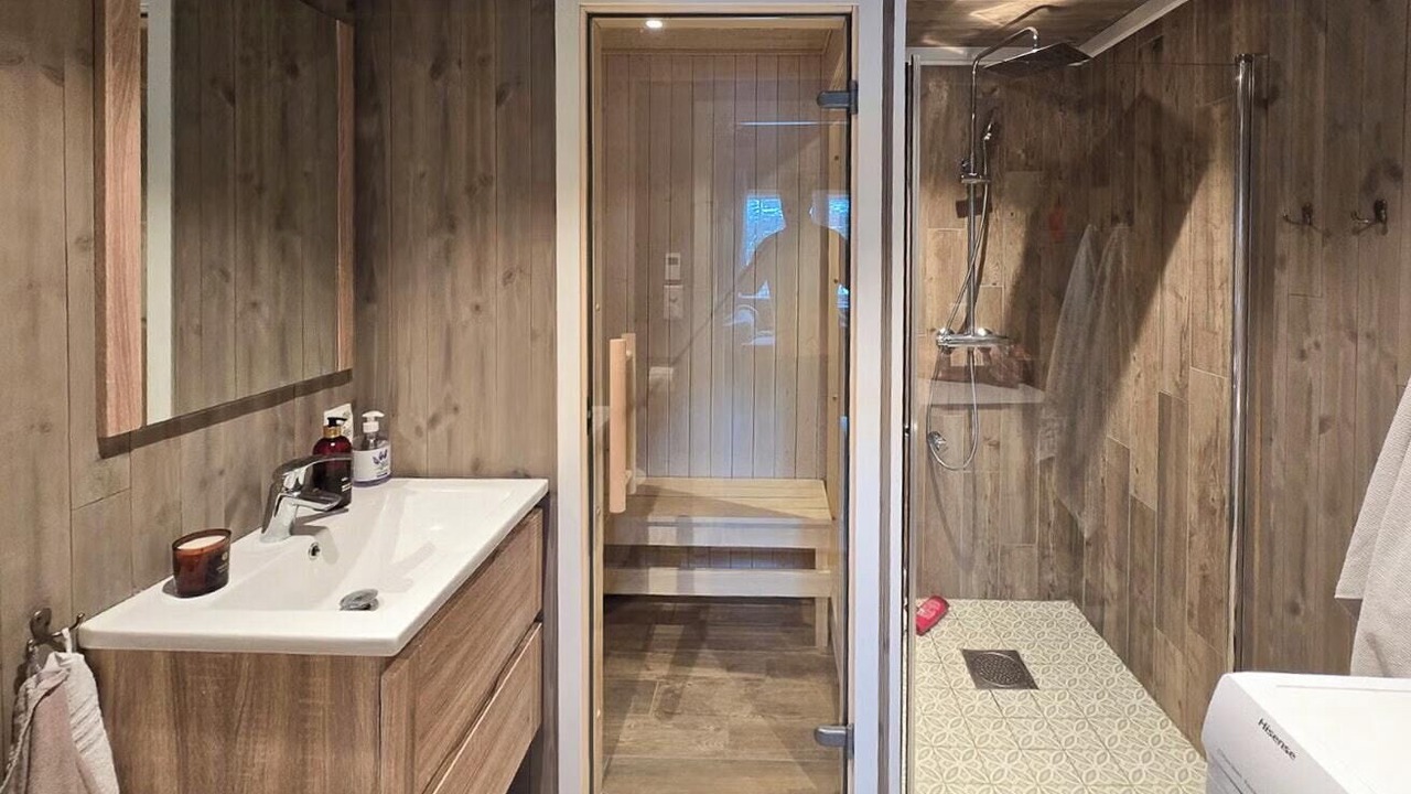 Photo of Bathroom in Fla Municipality