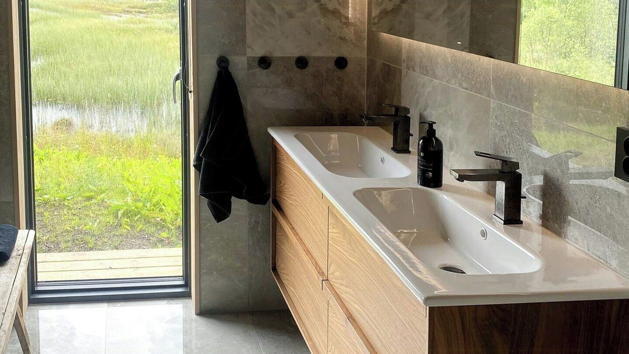 Photo of Bathroom in Hol Municipality