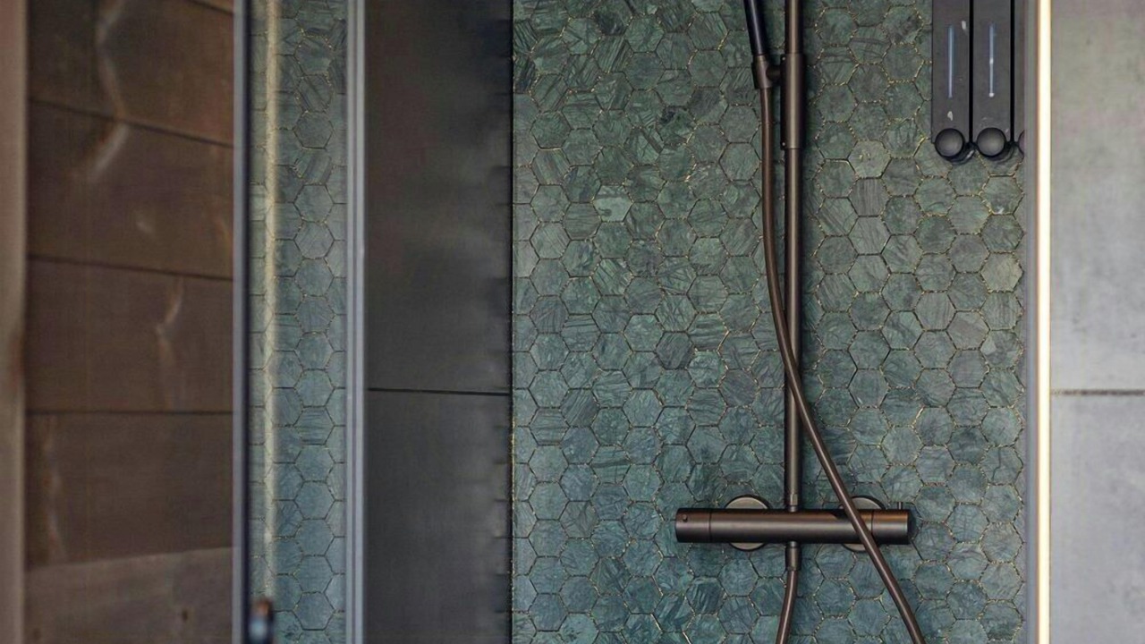 Photo of Bathroom in Arna