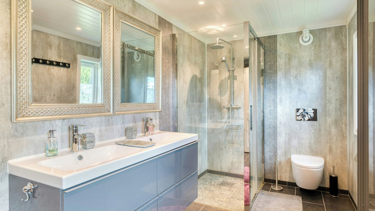 Photo of Bathroom in Sortland