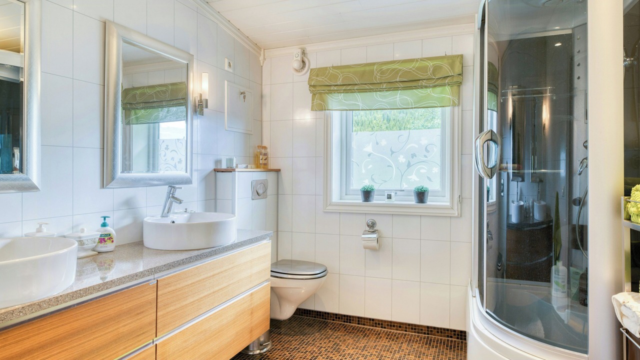 Photo of Bathroom in Sortland