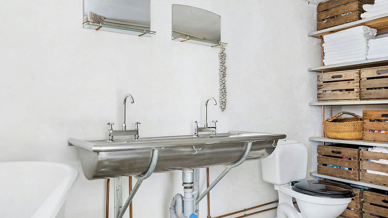Photo of Bathroom in Farosund