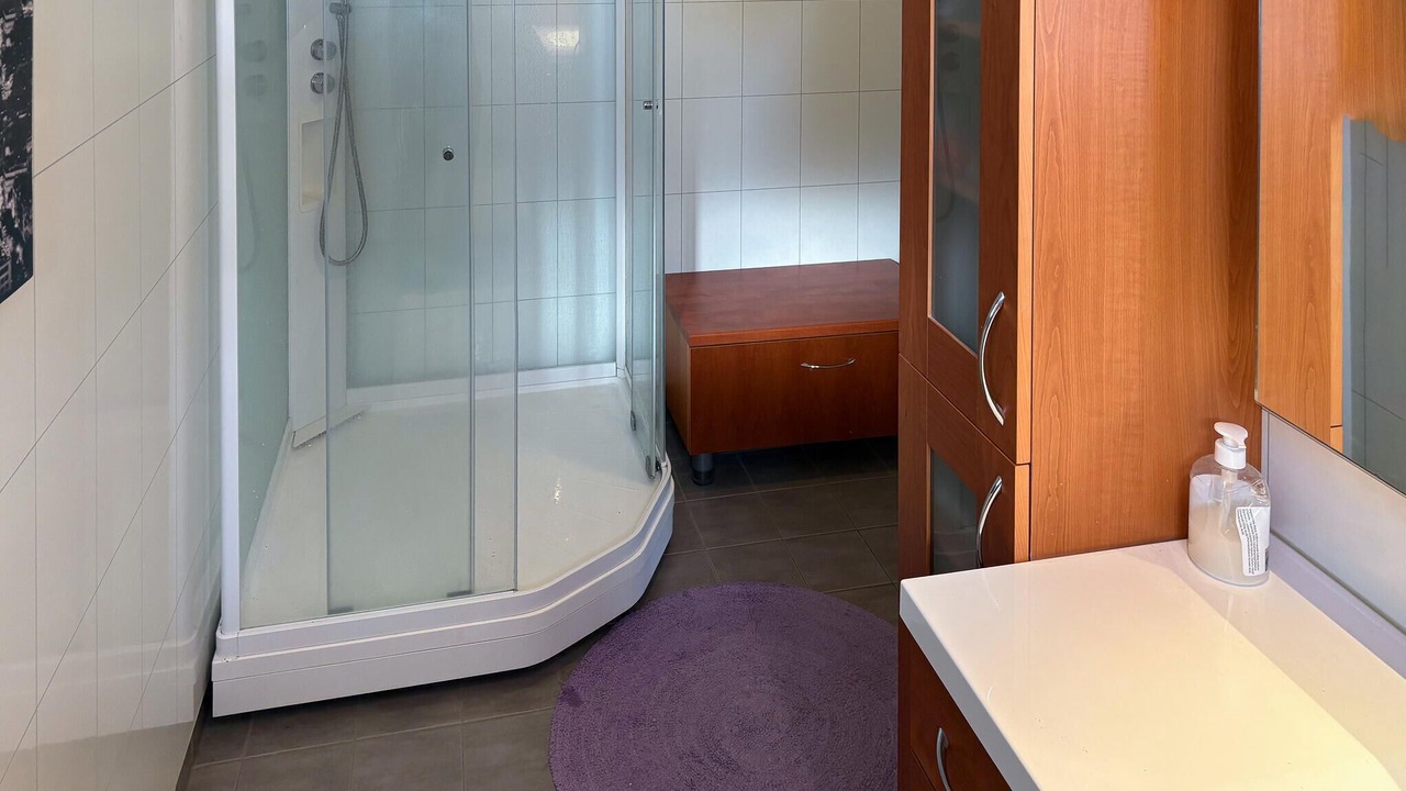 Photo of Bathroom in Rossoya