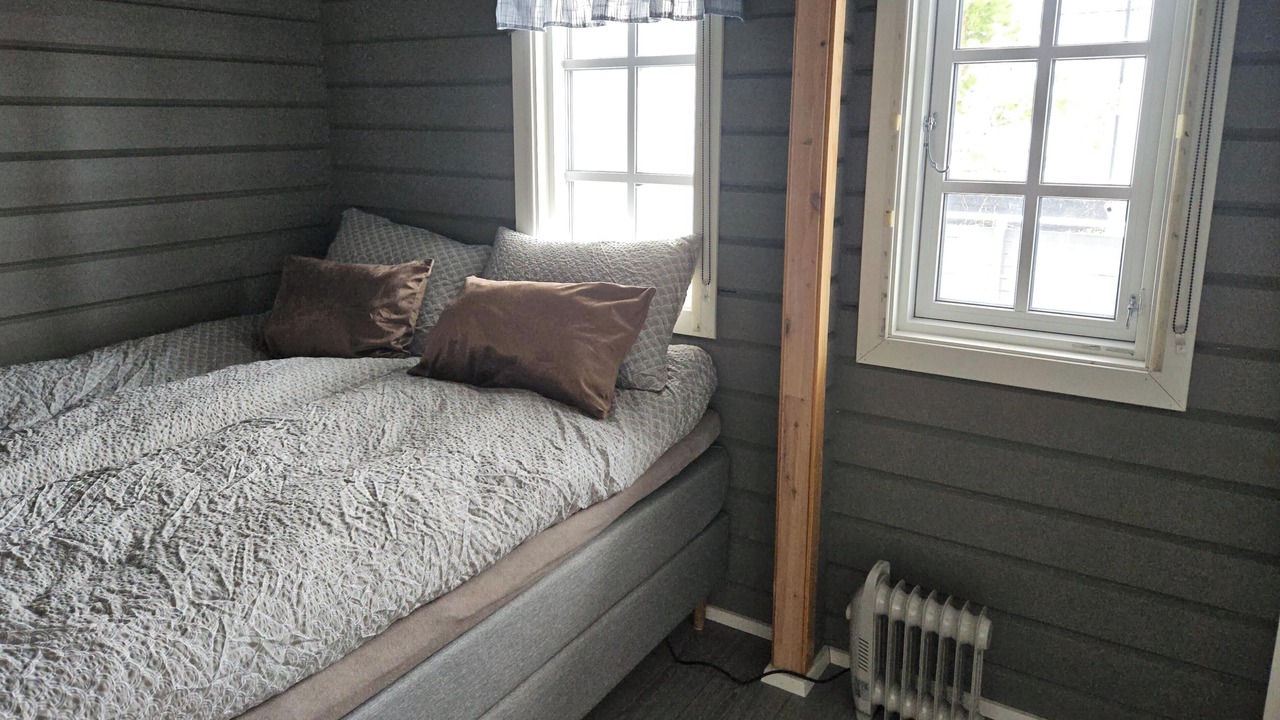 Photo of Bedroom in Moen
