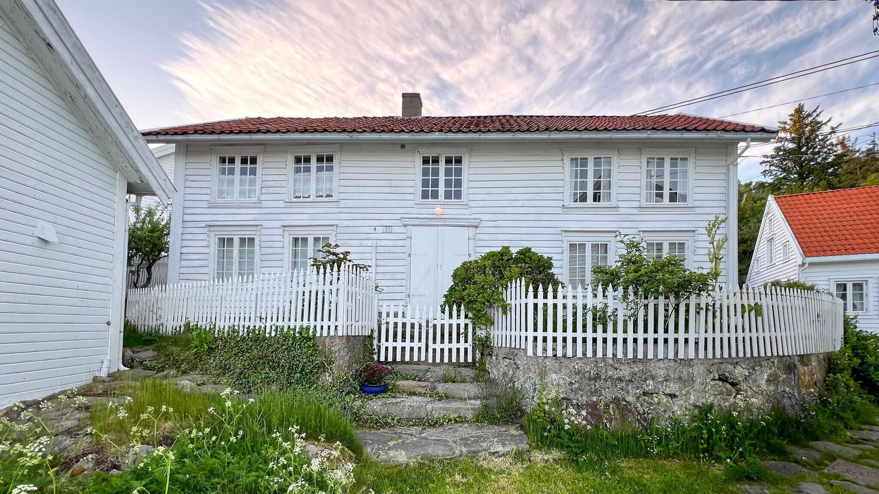 Photo of Others in Farsund