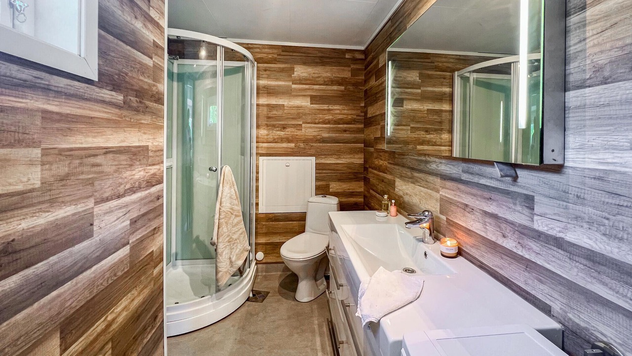 Photo of Bathroom in Mandal